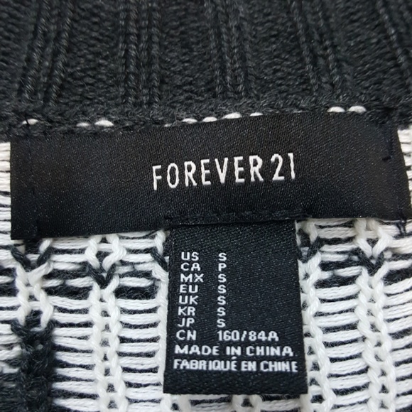 Forever 21 elk/deer button front cardigan sweater size small - Picture 3 of 6